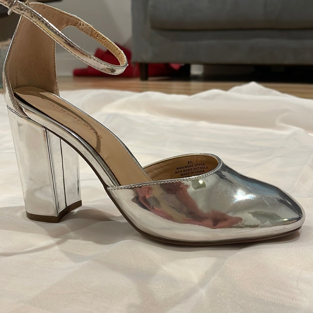 Silver chunky heel 8.5